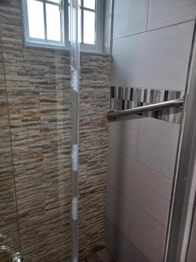 Sea Castles La Vue Apartment Montego Bay Exterior foto